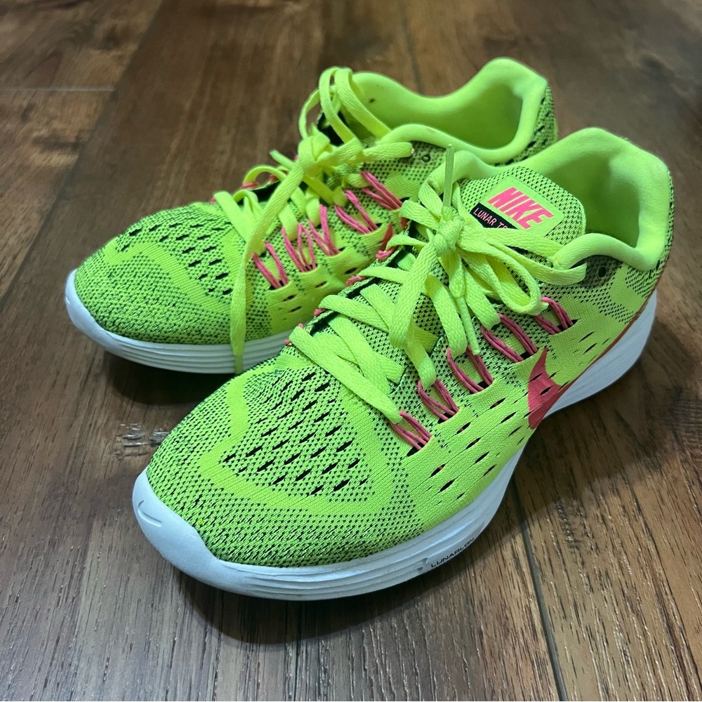 Nike Lunar Trainer Athletic Shoe - Size 7 Women’s - Lime Yellow